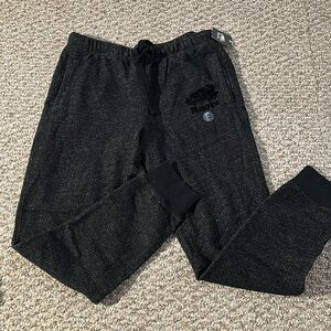 NWT Roots black pepper sweatpants
